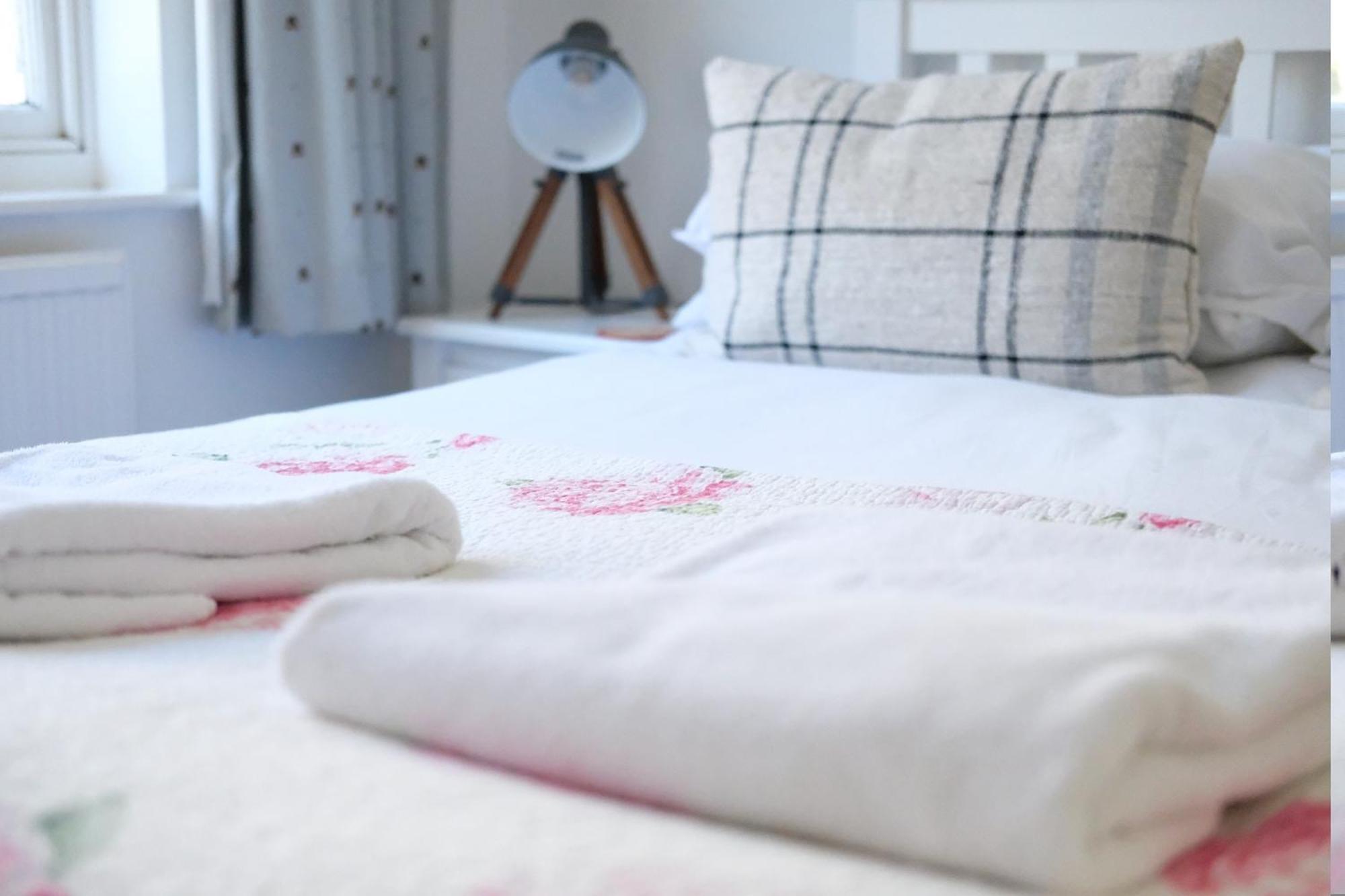 Spacious City Centre Apartment Bath Eksteriør bilde